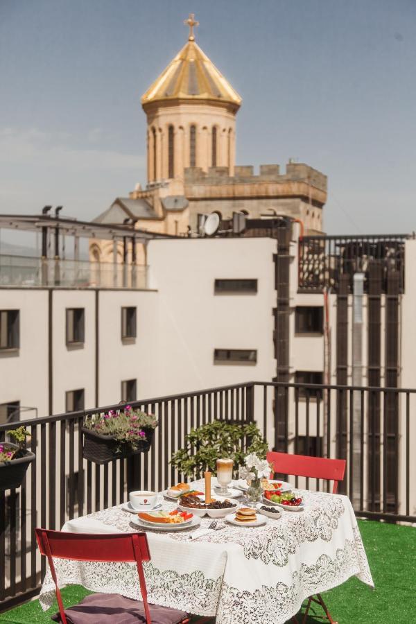 Hotel Tato Tbilisi Esterno foto