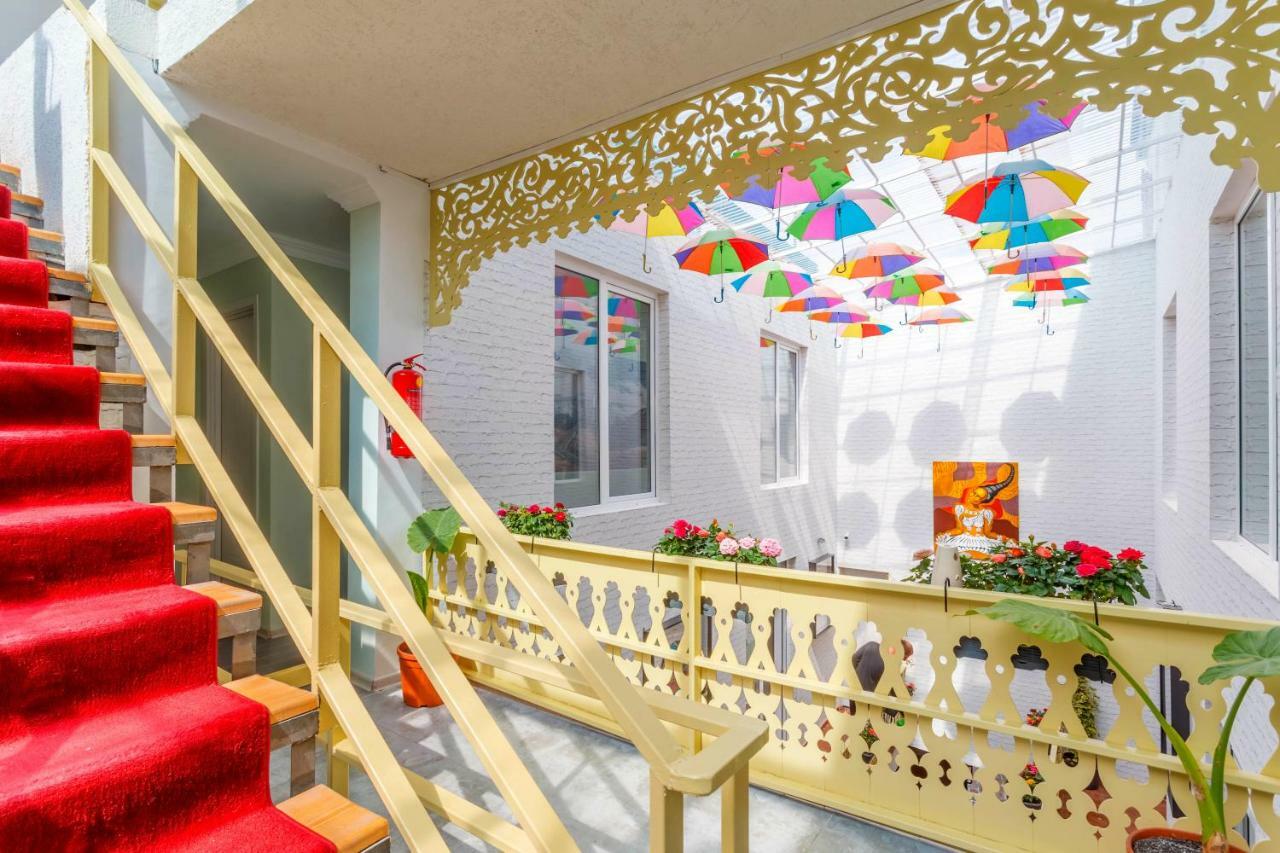 Hotel Tato Tbilisi Esterno foto