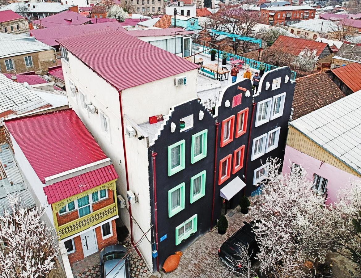 Hotel Tato Tbilisi Esterno foto